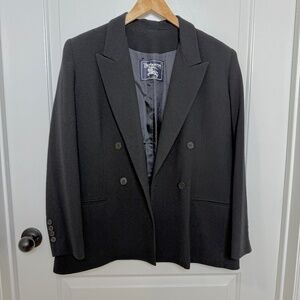 VTG Burberry Women's Size 12 100% Wool Blazer in Black